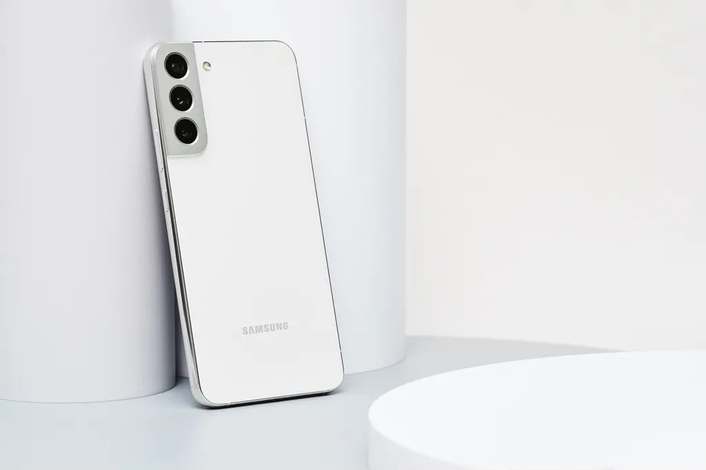 SAMSUNG Galaxy S22+
